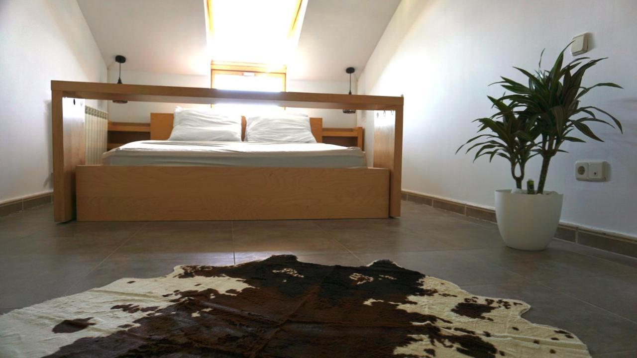 Villa Los Angeles El Espinar Ngoại thất bức ảnh